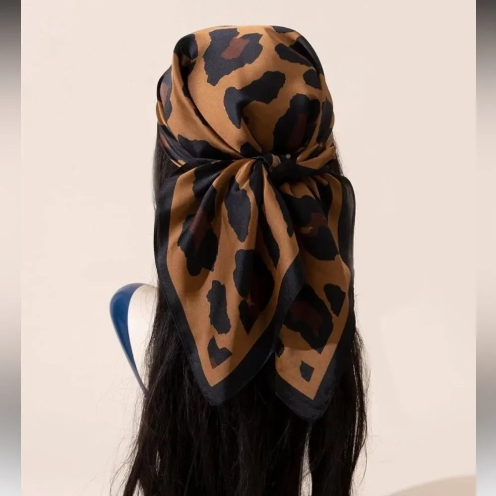 Animal Patterned Scarf N1101